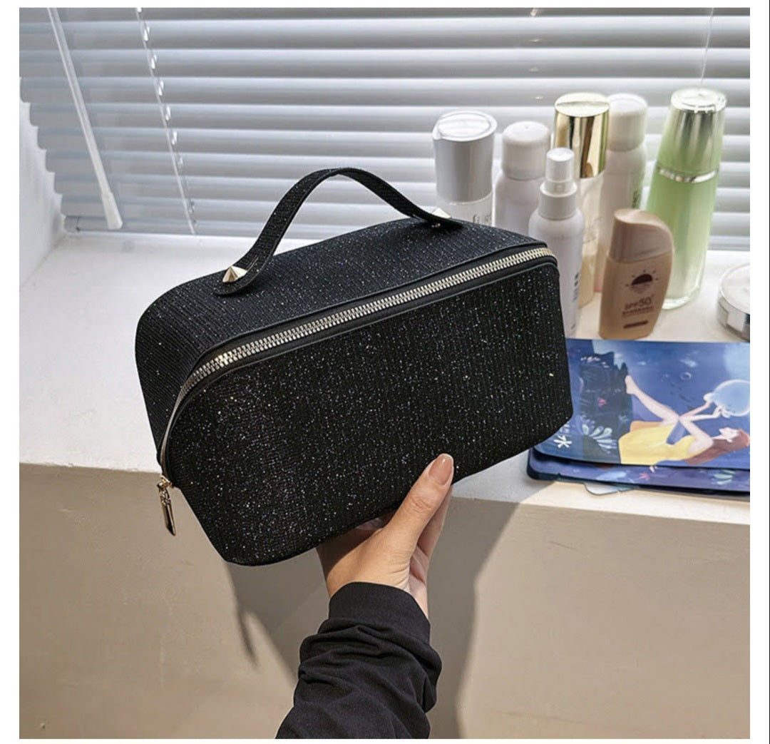 Gorgeous 😍 Make up Bags