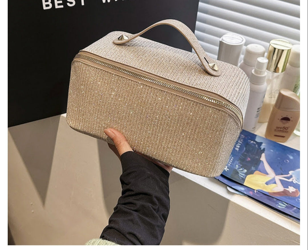 Gorgeous 😍 Make up Bags